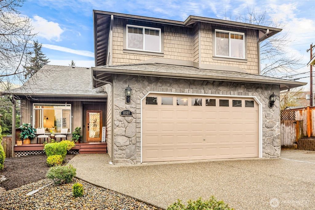 Photo of 11527 52nd Avenue SE, Everett, WA 98208 (MLS # 2492209)