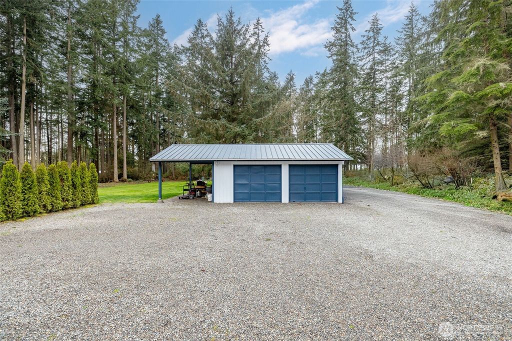 Photo of 4565 Woodland Circle, Oak Harbor, WA 98277 (MLS # 2494605)