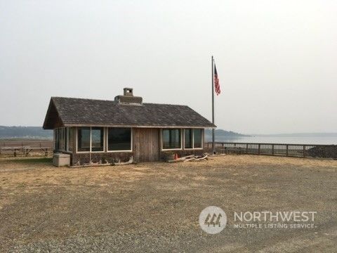 A home in Port Ludlow