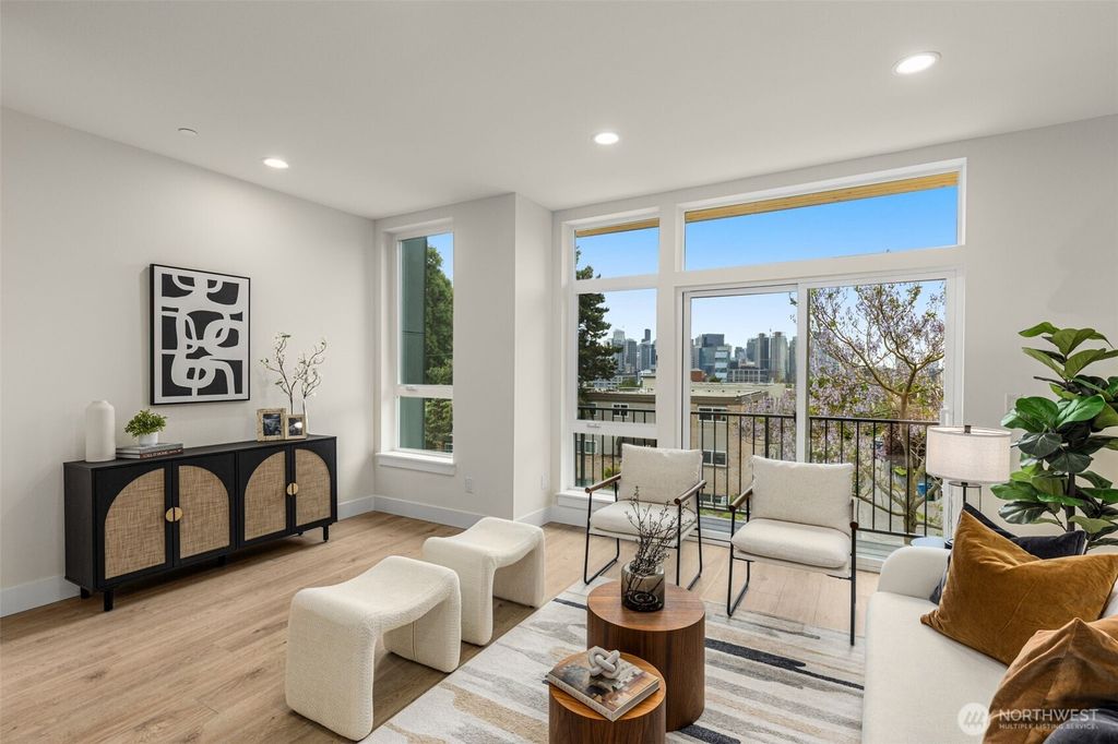 Photo of 560 Lee Street, Seattle, WA 98109 (MLS # 2403143)
