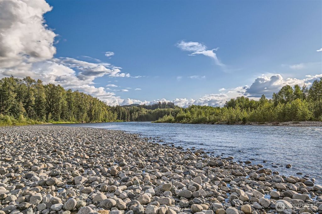 Photo of 15918 356th Avenue SE, Sultan, WA 98294 (MLS # 2349271)