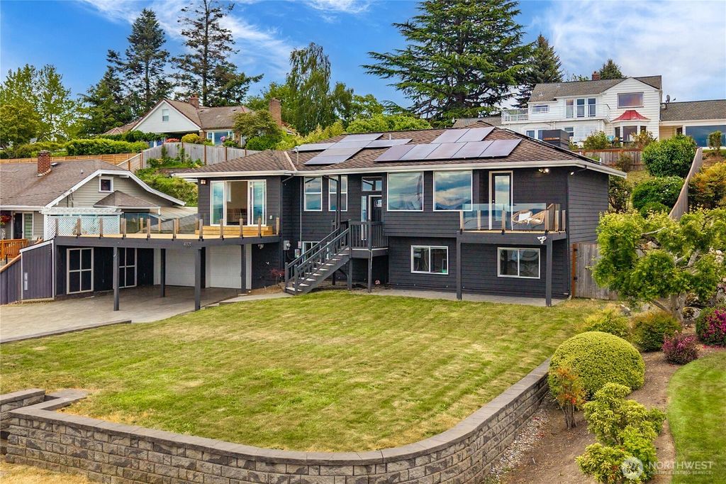 Photo of 4821 Hyada Boulevard NE, Tacoma, WA 98422 (MLS # 2525005)
