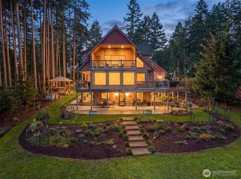 Photo of 12511 Cole Point Drive Dr, Anderson Island, WA 98303 (MLS # 2490392)