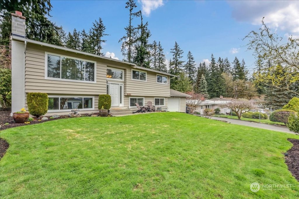 Photo of 1717 202nd Place SW, Lynnwood, WA 98036 (MLS # 2056245)