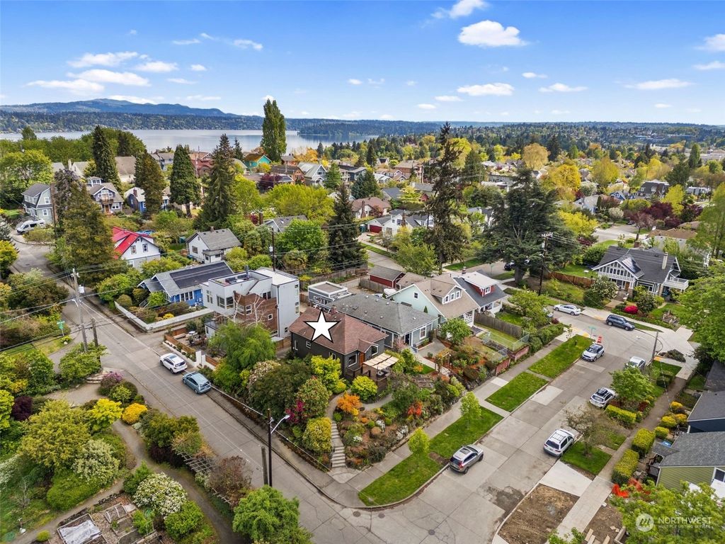 Photo of 1804 29th Avenue S, Seattle, WA 98144 (MLS # 2230758)