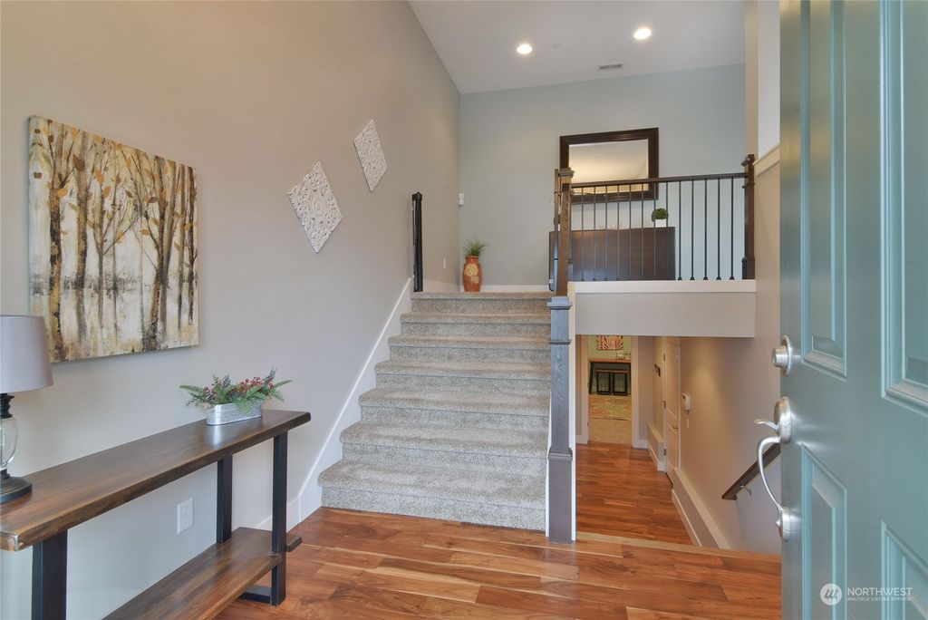 Photo of 16515 82nd Place NE, Kenmore, WA 98028 (MLS # 2020564)