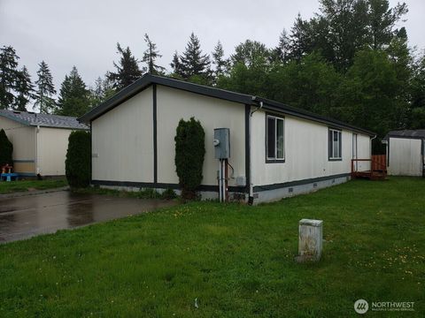 Photo of 10512 137th Street E #37, Puyallup, WA 98374 (MLS # 2469937)