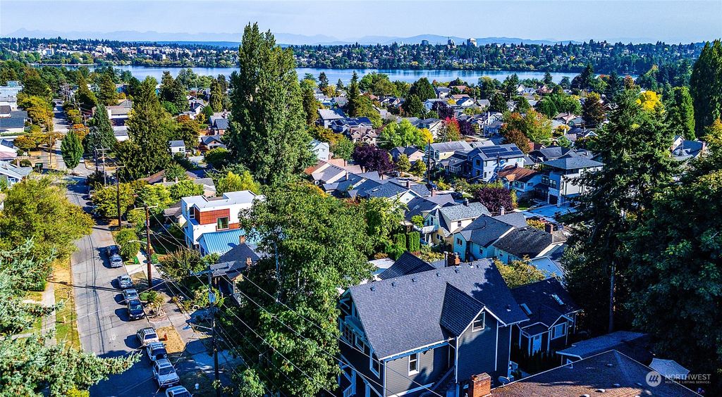 Photo of 515 N 72nd Street #3, Seattle, WA 98103 (MLS # 2163228)