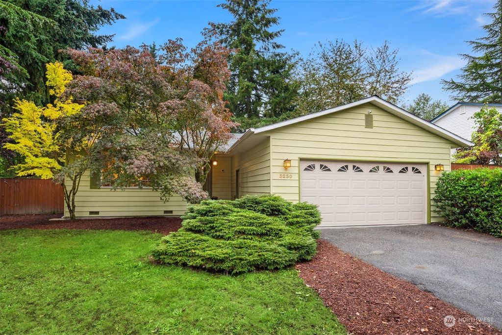 Photo of 3230 153rd Street SW, Lynnwood, WA 98087 (MLS # 2300232)