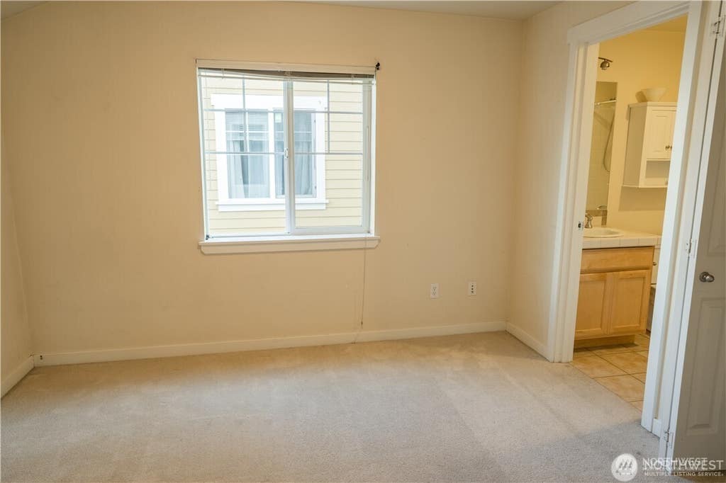 Photo of 1618 N 46th Street #B, Seattle, WA 98103 (MLS # 2569413)