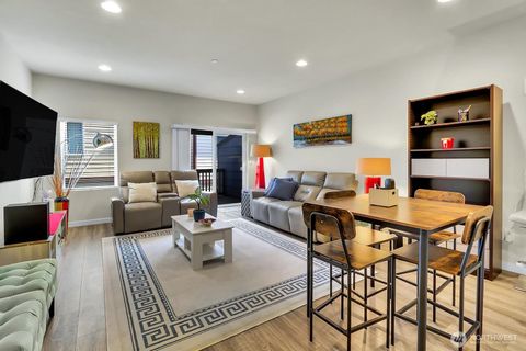 Photo of 4206 204th Street SW #B2, Lynnwood, WA 98036 (MLS # 2432847)