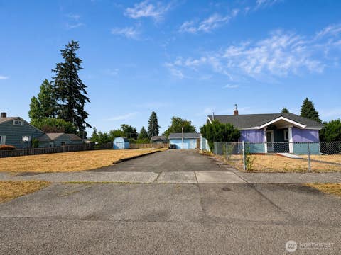 Photo of 634 Dearborn Avenue, Shelton, WA 98584 (MLS # 2542656)
