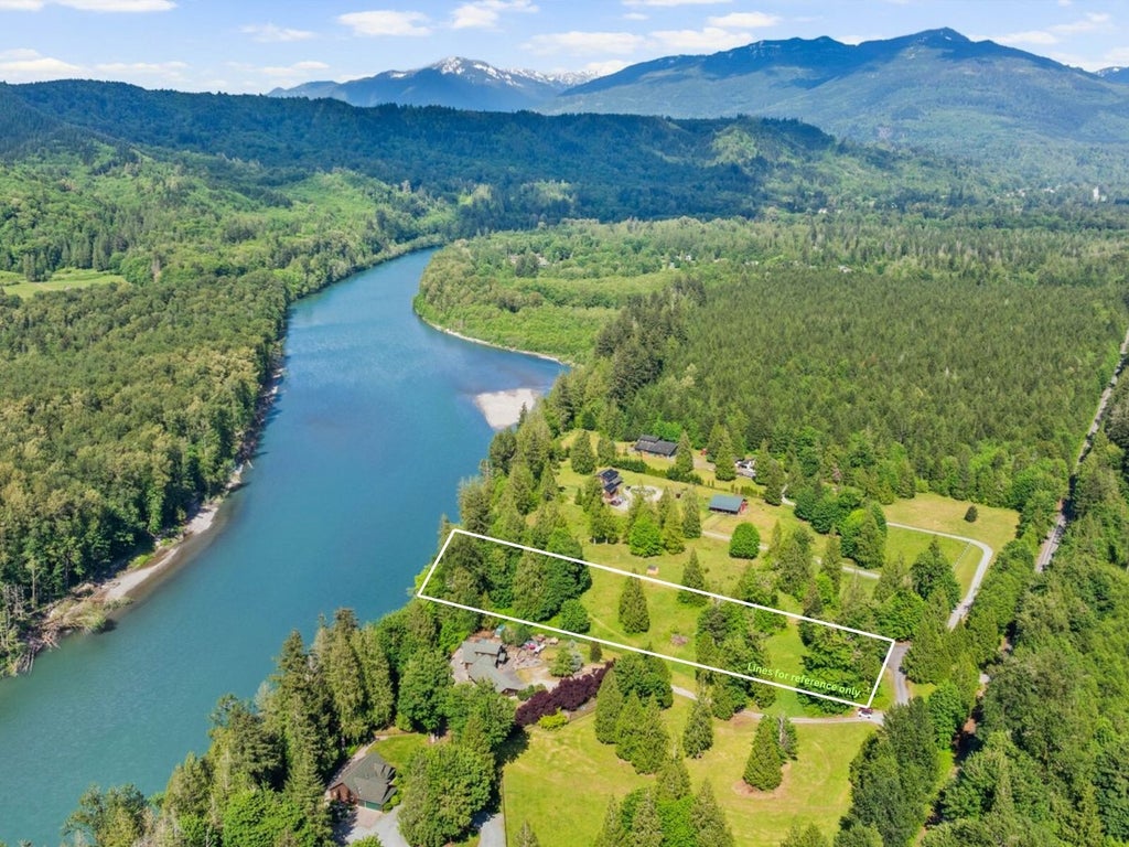 Photo of 42819 Rivers Edge Court, Concrete, WA 98237 (MLS # 2598449)