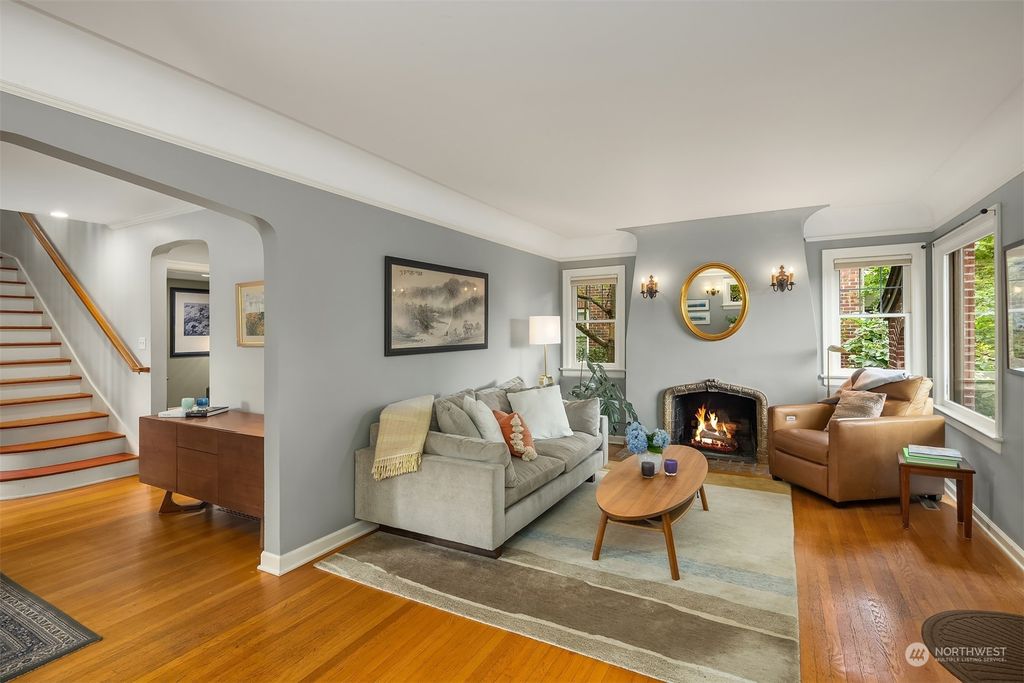 Photo of 3849 Cascadia Avenue S, Seattle, WA 98118 (MLS # 2257286)