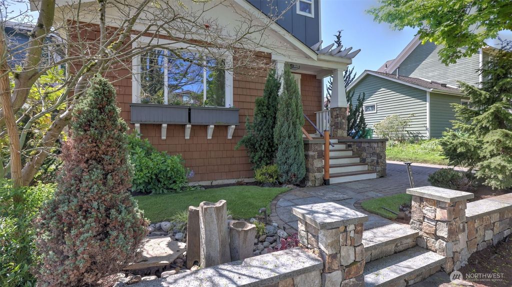 Photo of 2411 N 39th Street, Seattle, WA 98103 (MLS # 2364151)