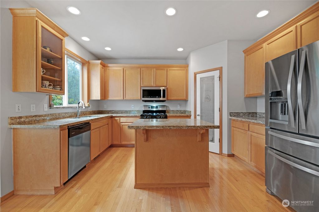 Photo of 2126 143rd Place SW, Lynnwood, WA 98087 (MLS # 2180601)