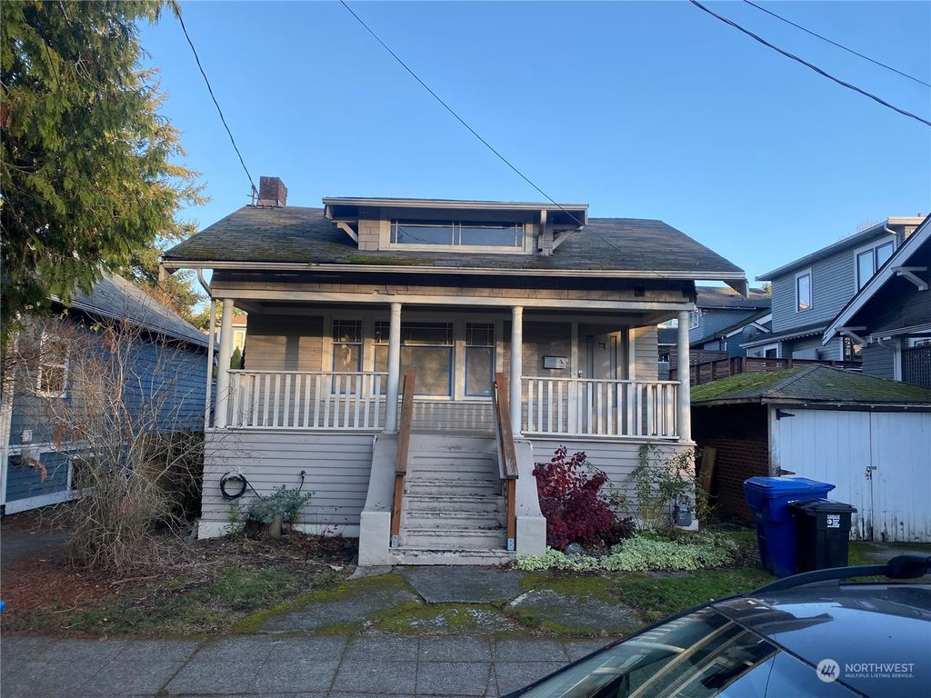 Photo of 1708 2nd Avenue N, Seattle, WA 98109 (MLS # 2316143)