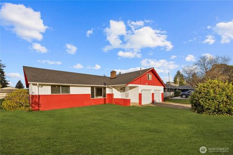 Photo of 1015 141st Street S, Tacoma, WA 98444 (MLS # 2467202)