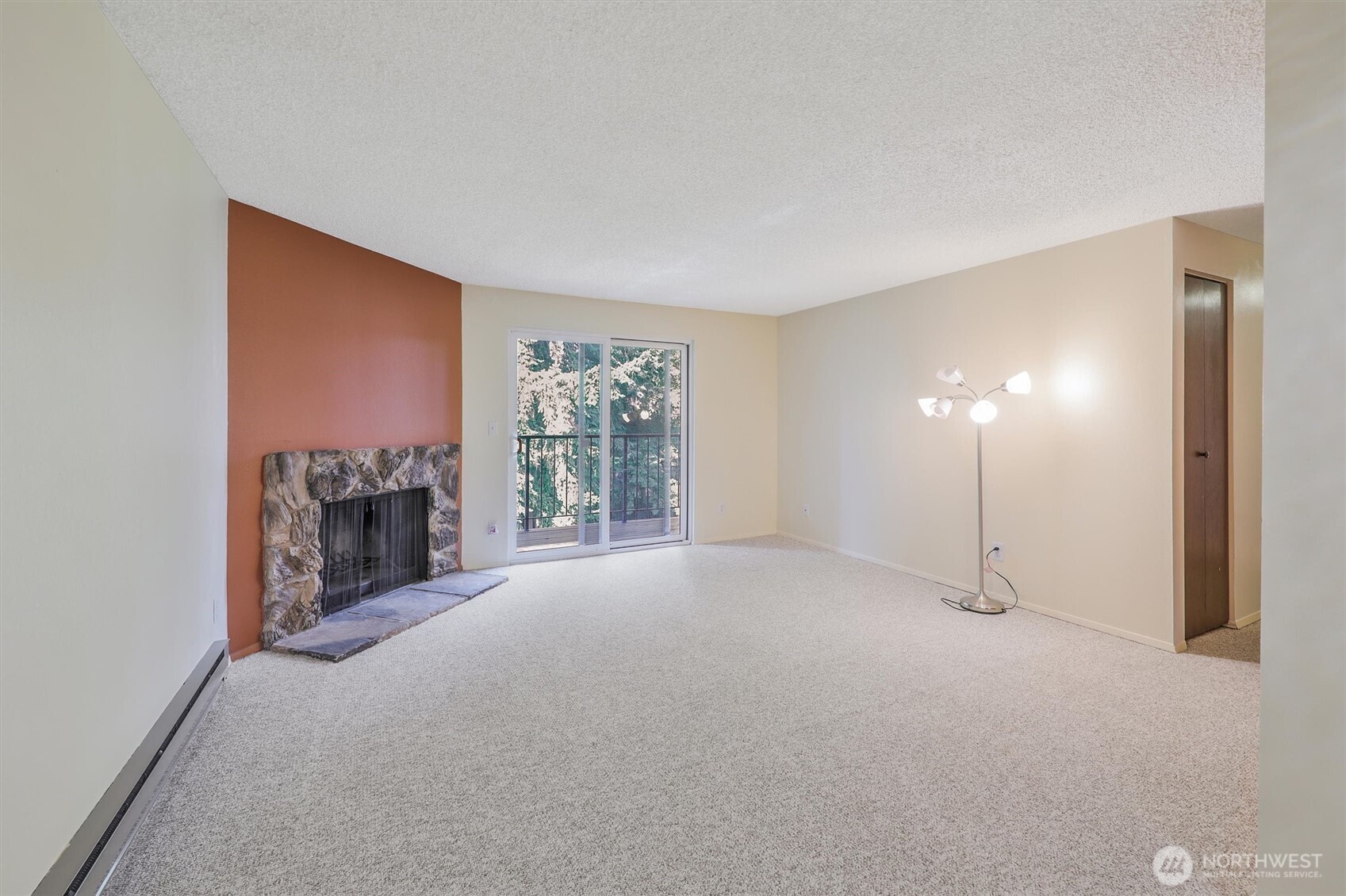 4501 Grandview Drive W T208