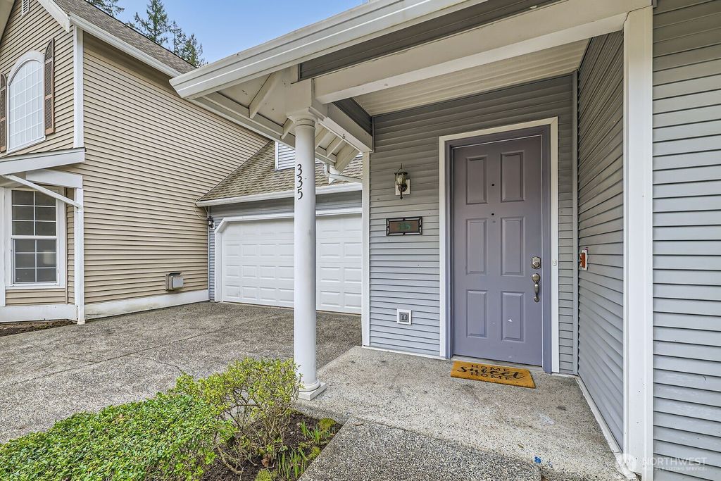 Photo of 335 226th Lane NE #159, Sammamish, WA 98074 (MLS # 2335331)