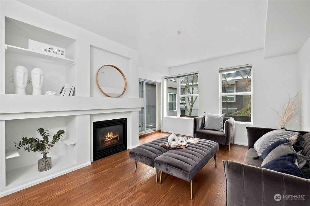 Photo of 4343 Roosevelt Way NE #203, Seattle, WA 98105 (MLS # 2323593)