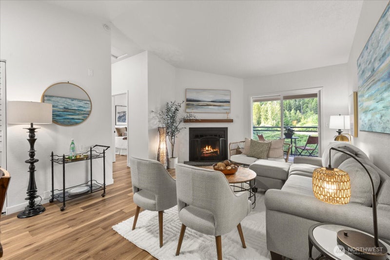 10822 E Riverside Drive A303