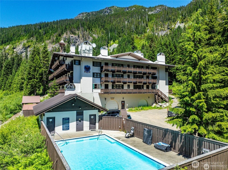17700 Alpental Access Road SE 2014