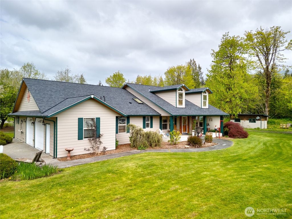 Photo of 7492 Russell Road, Concrete, WA 98237 (MLS # 2512718)