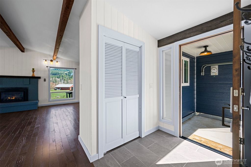 Photo of 36422 SE 56th Street, Fall City, WA 98024 (MLS # 2505269)