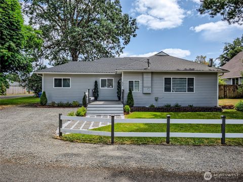 Photo of 404 Nixon Street S, Roy, WA 98580 (MLS # 2391866)