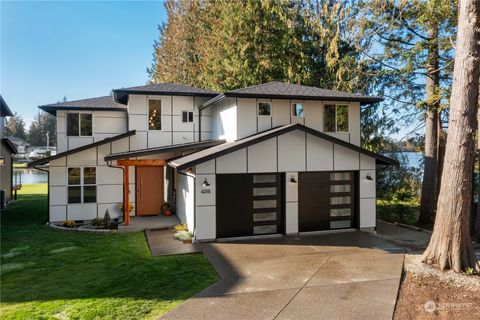 Photo of 6598 Vandermark Road E, Bonney Lake, WA 98391 (MLS # 2282723)