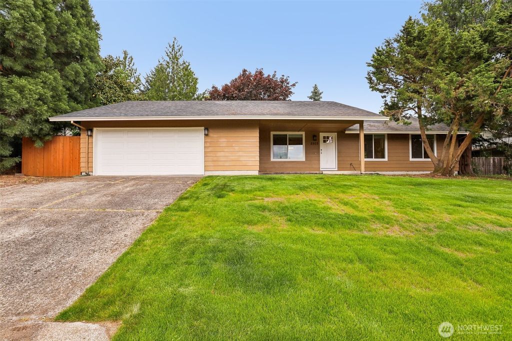 Photo of 2503 SE Blairmont Drive, Vancouver, WA 98683 (MLS # 2518457)