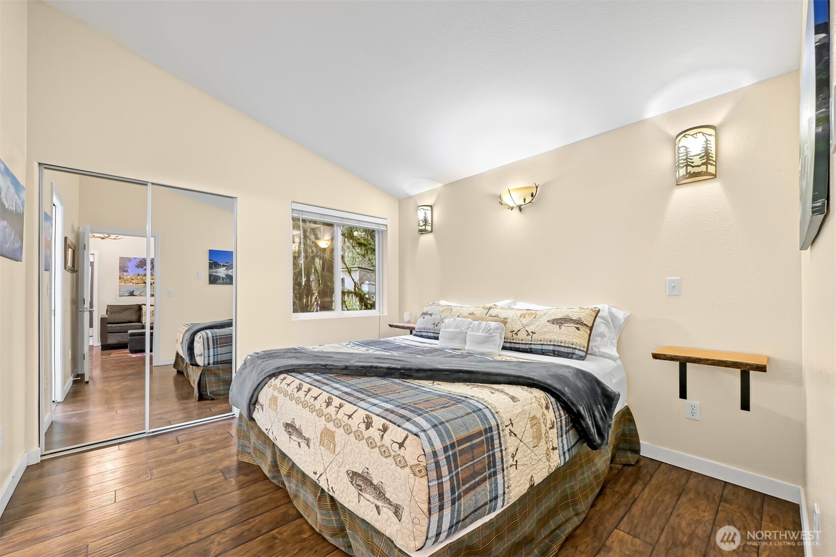 Deming, Washington 98244, United States, 1 Bedroom Bedrooms, ,1 BathroomBathrooms,Residential,Active,197461