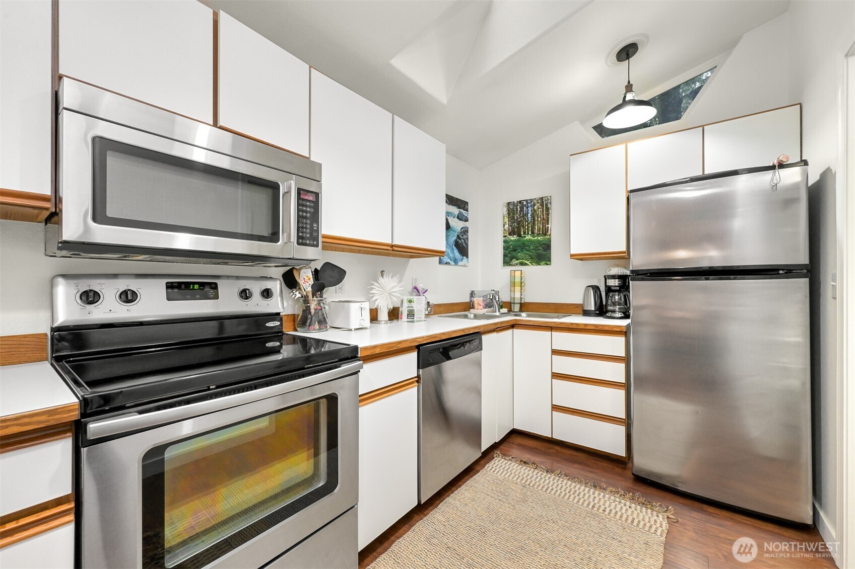 Deming, Washington 98244, United States, 1 Bedroom Bedrooms, ,1 BathroomBathrooms,Residential,Active,197461