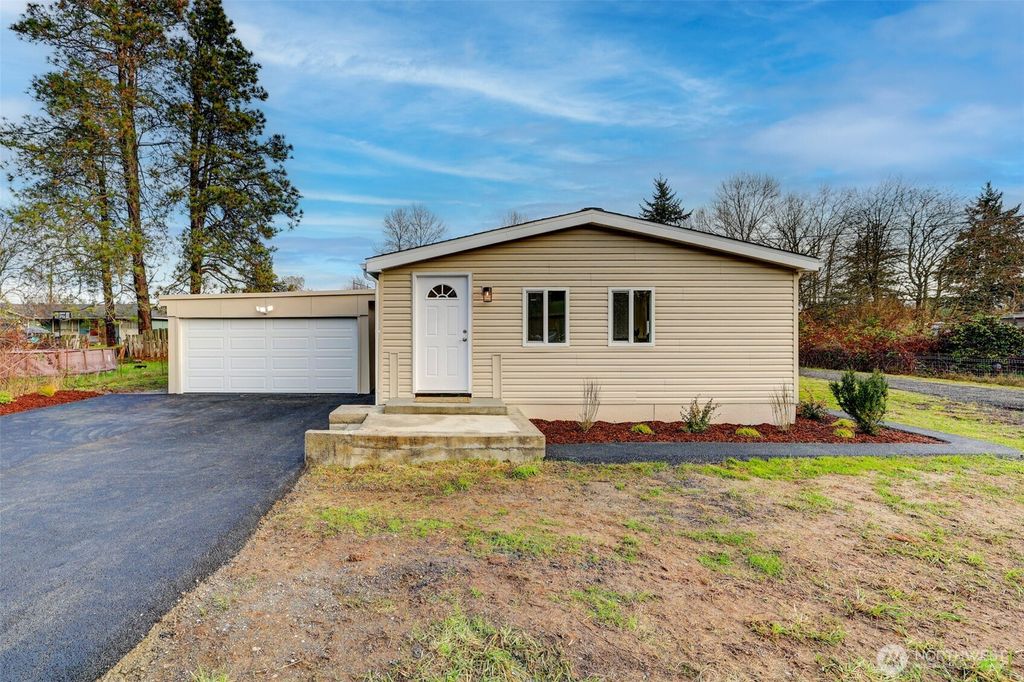 Photo of 11221 40th Avenue E, Tacoma, WA 98446 (MLS # 2460215)