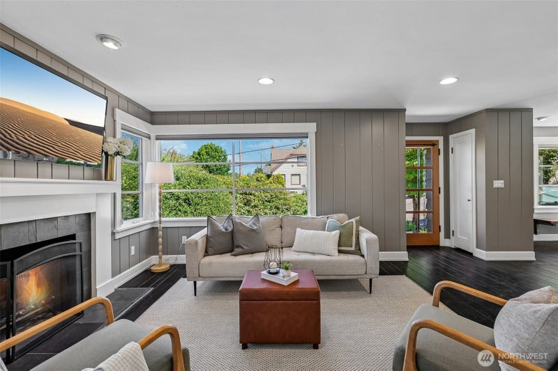 239 NW 48th Street