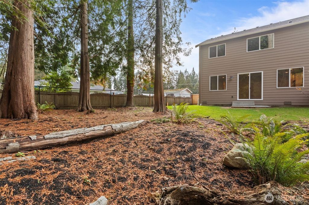 Photo of 122 169th Place SW #B, Bothell, WA 98012 (MLS # 2437472)