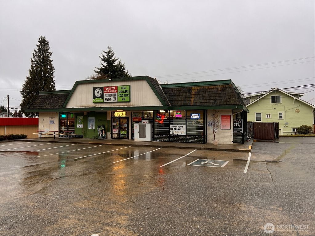 Photo of 3723 Rucker Avenue, Everett, WA 98201 (MLS # 2464610)