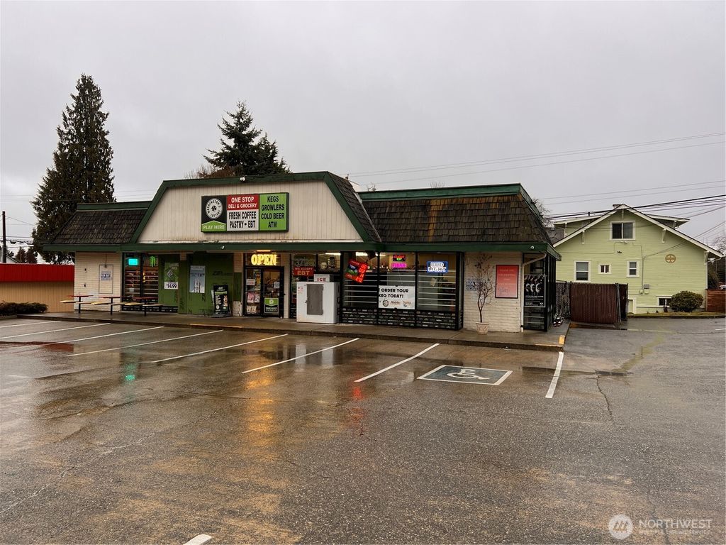 Photo of 3723 Rucker Avenue, Everett, WA 98201 (MLS # 2464610)