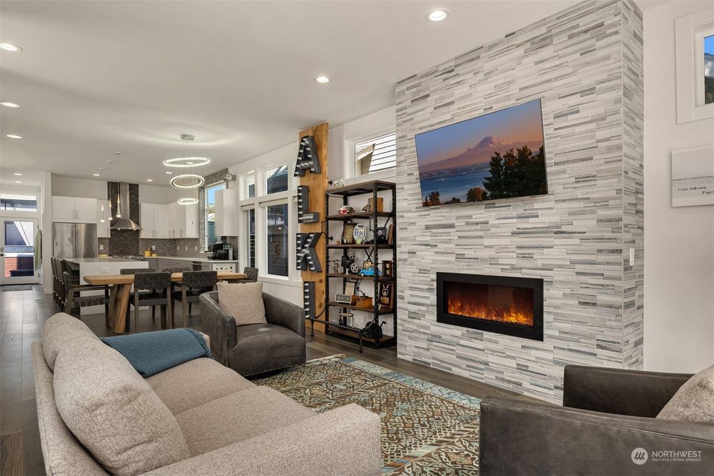 Photo of 3027 61st Avenue SW, Seattle, WA 98116 (MLS # 2135681)