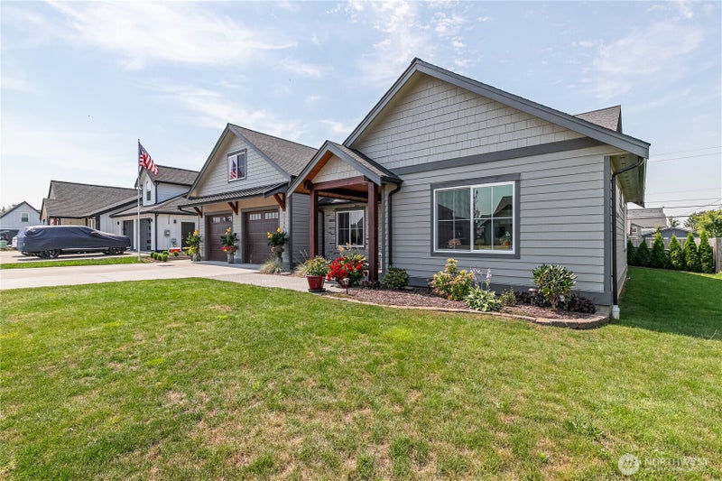 2240 Berryman Loop