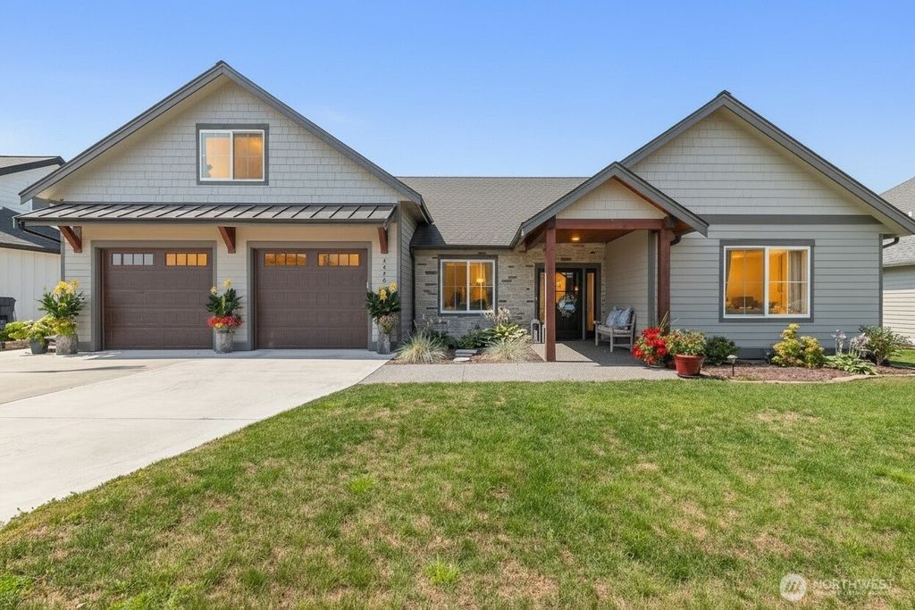 Photo of 2240 Berryman Loop Loop, Lynden, WA 98264 (MLS # 2558355)