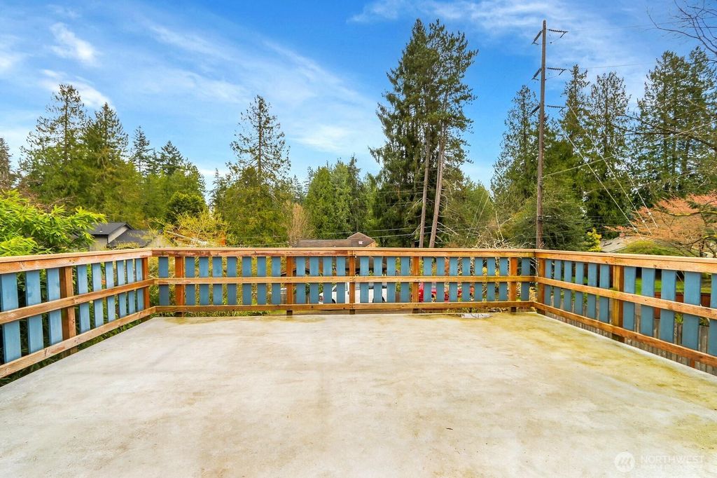 Photo of 20015 12th Avenue NE, Shoreline, WA 98155 (MLS # 2348756)