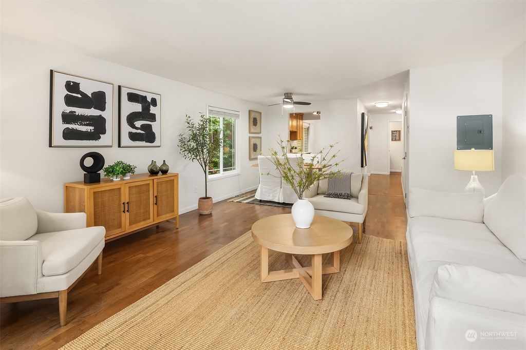 Photo of 511 141st Avenue SE #37, Bellevue, WA 98007 (MLS # 2258719)