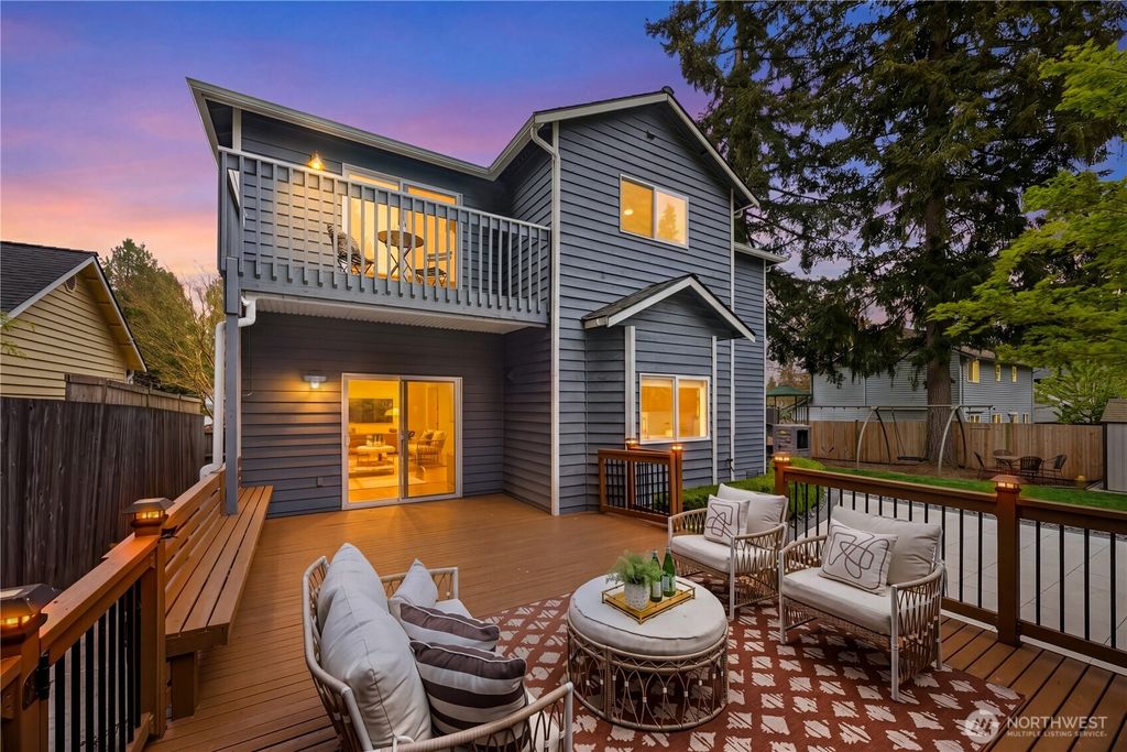 Photo of 10729 23rd Avenue NE, Seattle, WA 98125 (MLS # 2504494)