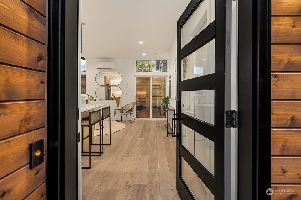 Photo of 1524 5th Avenue W #C, Seattle, WA 98119 (MLS # 2021785)