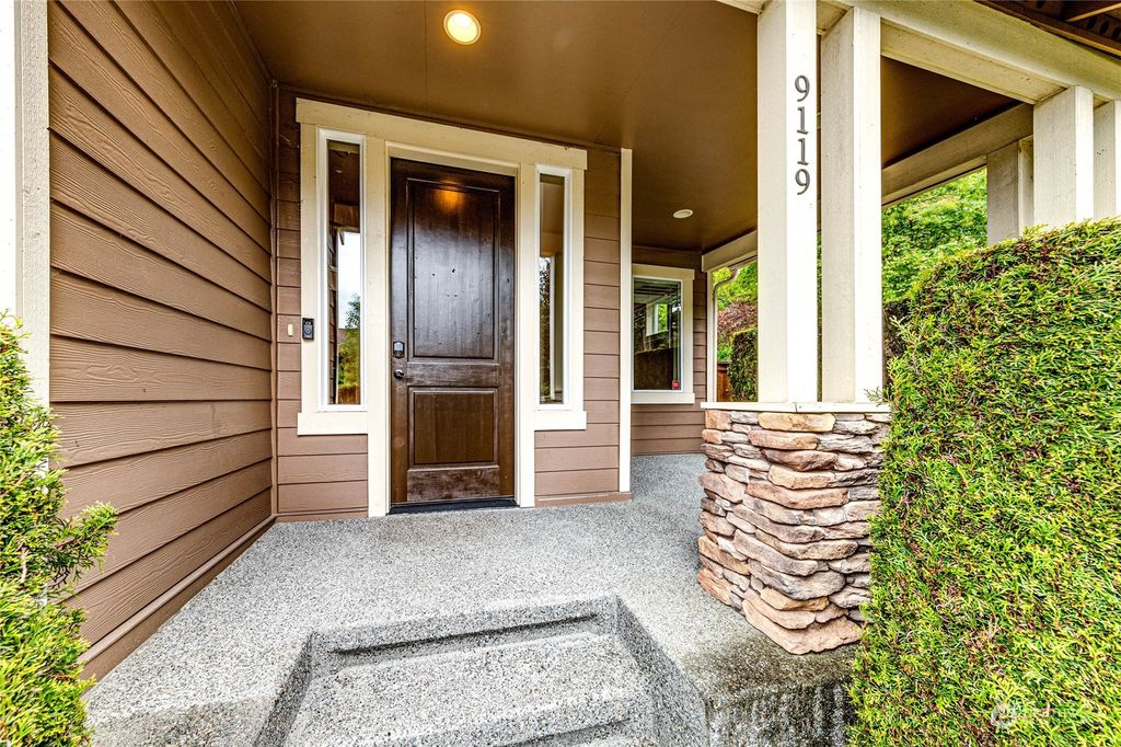 Photo of 9119 Hargreaves Place, Mukilteo, WA 98275 (MLS # 2222864)