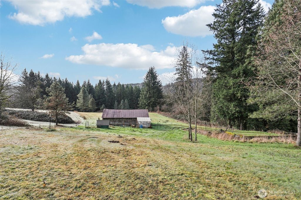 Photo of 0 Arrowhead Trails, Washougal, WA 98671 (MLS # 2476100)
