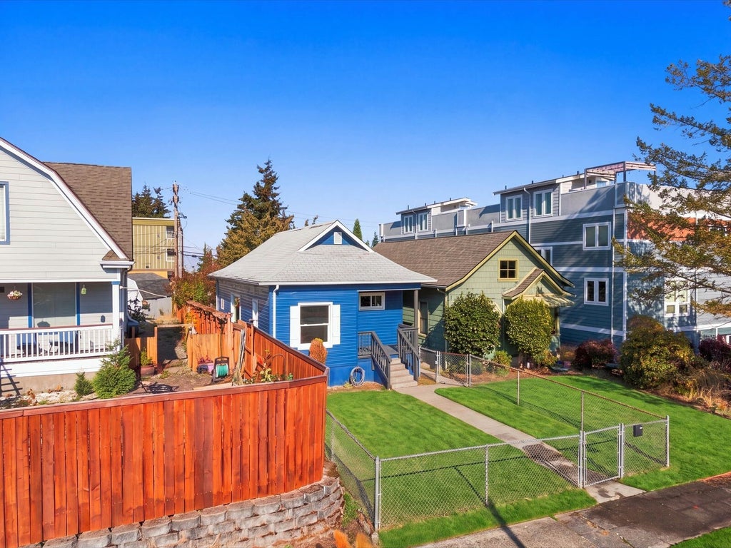Photo of 407 S Wright Avenue, Tacoma, WA 98418 (MLS # 2595828)
