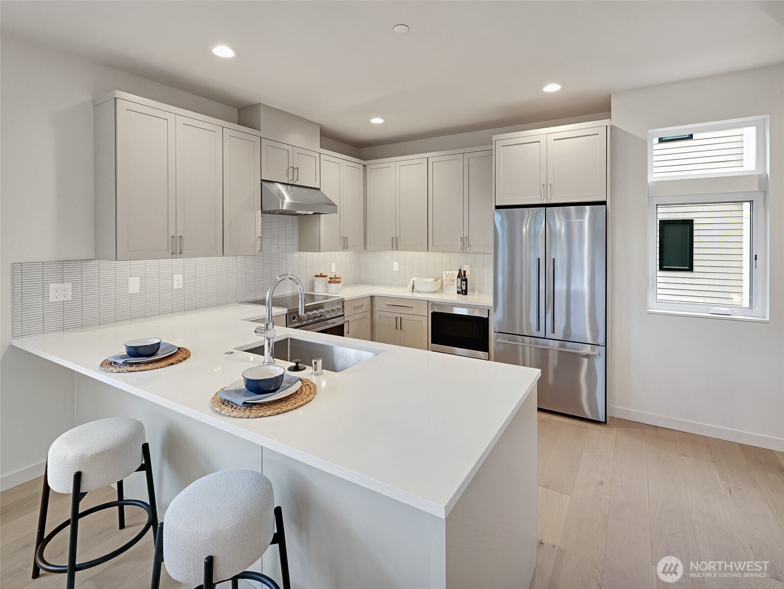 1416 N 47th